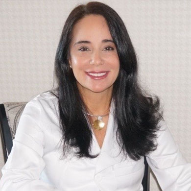 Presidente: Dr. Bárbara Helena Barcaro Machado